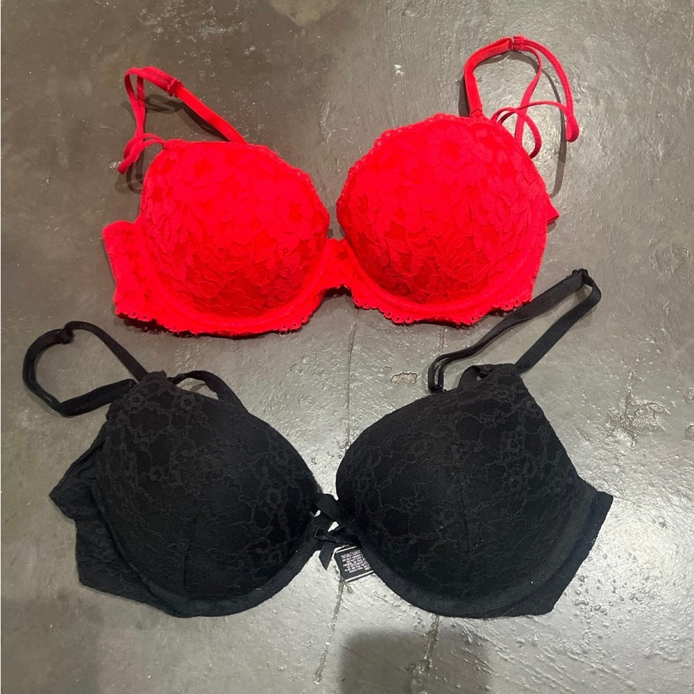 PINK- Victoria secret bras